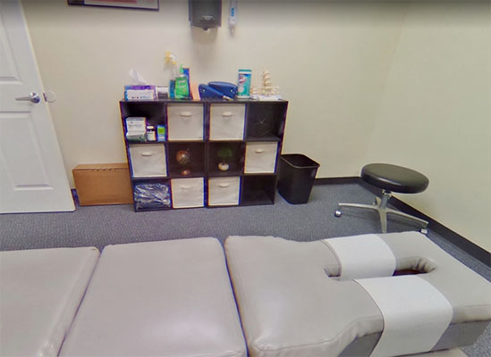 Chiropractic-Orange-Park-FL-Chiropractic-Table